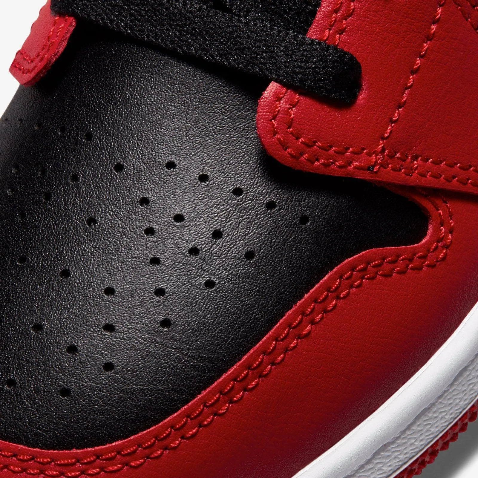 (GS) Air Jordan 1 Low 'Reverse Bred' (2020) 553560-606