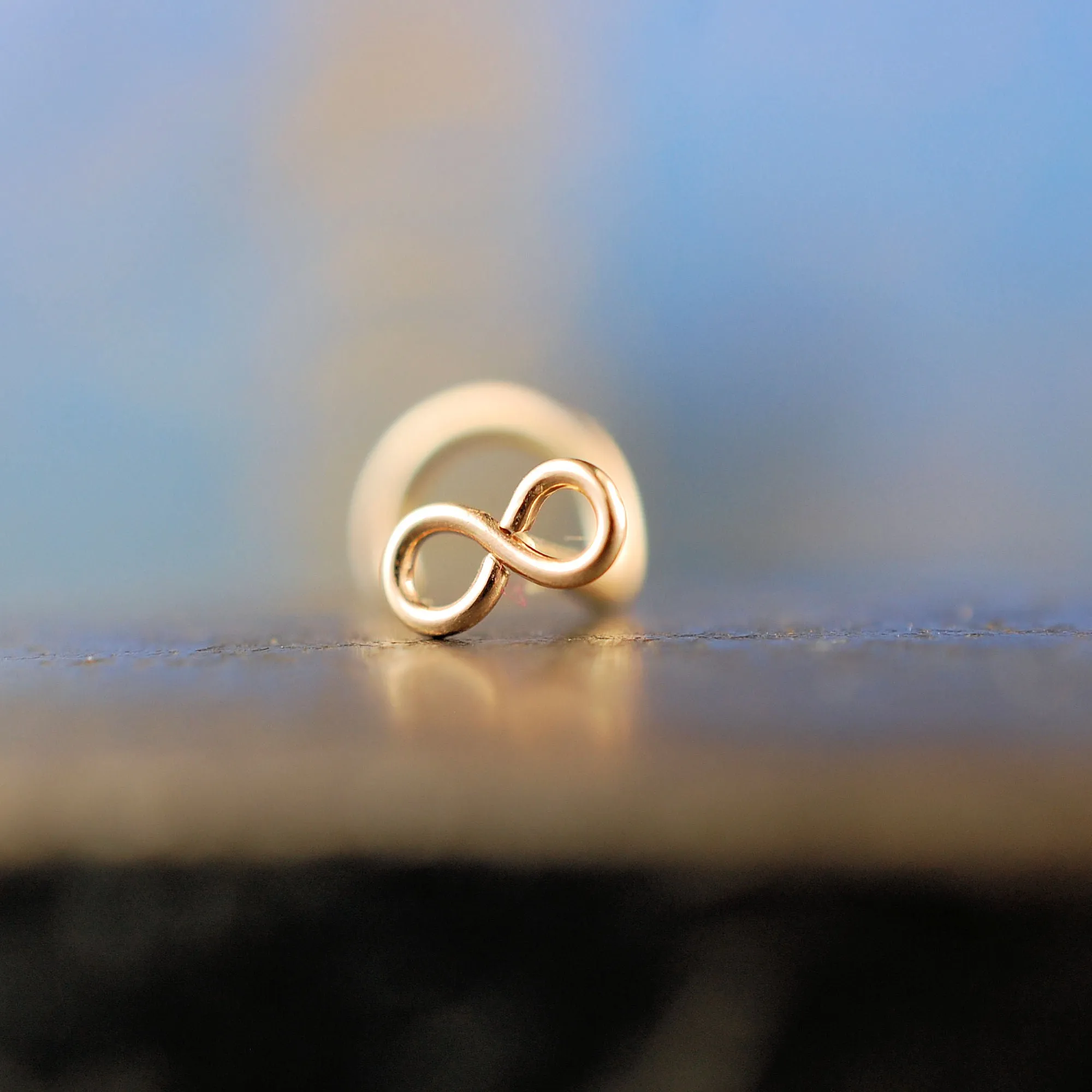 Infinity Gold Nose Stud