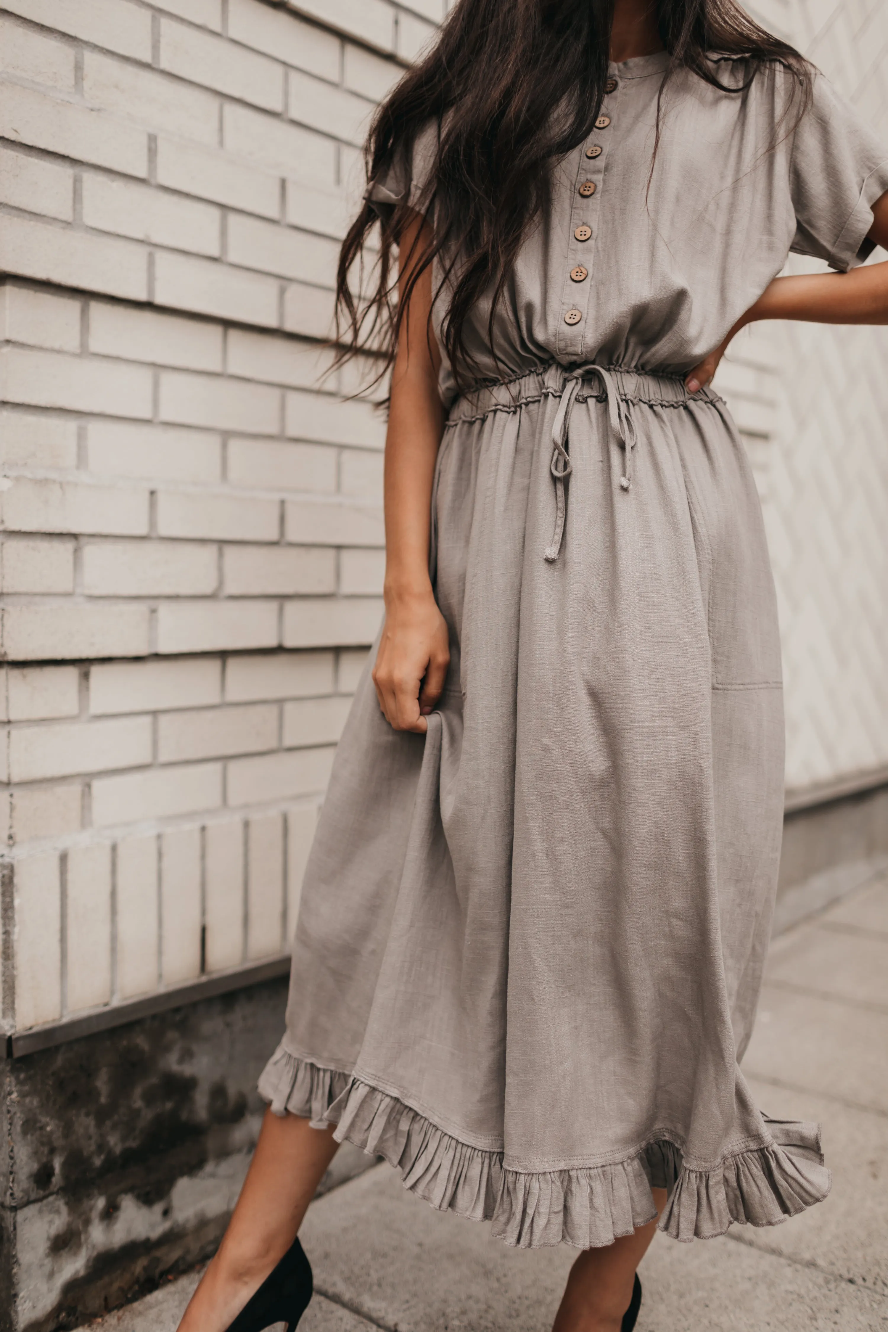 Megan Linen Dress in Ash