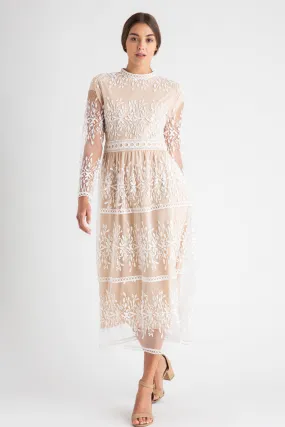 Noel Midi Lace Dress in Off White